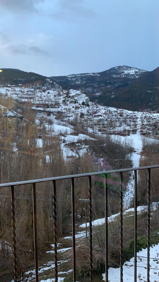 Apartamentsaloriaburg * Farrera